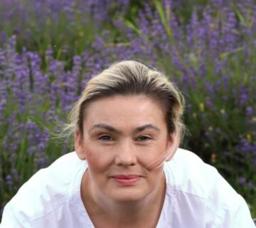 MIKROBIOM je váš druhý mozog. Lieči nás v prvom rade príroda, nie chémia! Príroda ľudí živila, ale aj liečila. Ako sa k tomu dá vrátiť