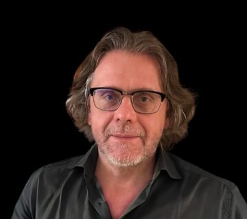 Vznik a zánik civilizácií Zanikne západná civilizácia Polarizácia v spoločnosti. Jedným zo znakov rozpadajúcej sa a zanikajúcej civilizácie je silná polarizácia a neschopnosť komunikovať.