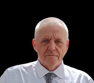 Spike protein v tele. Reakcia na mRNA. Skutočný príbeh Juraja Orsága. Od očkovania mám problémy. Po prvej dávke skolaboval...