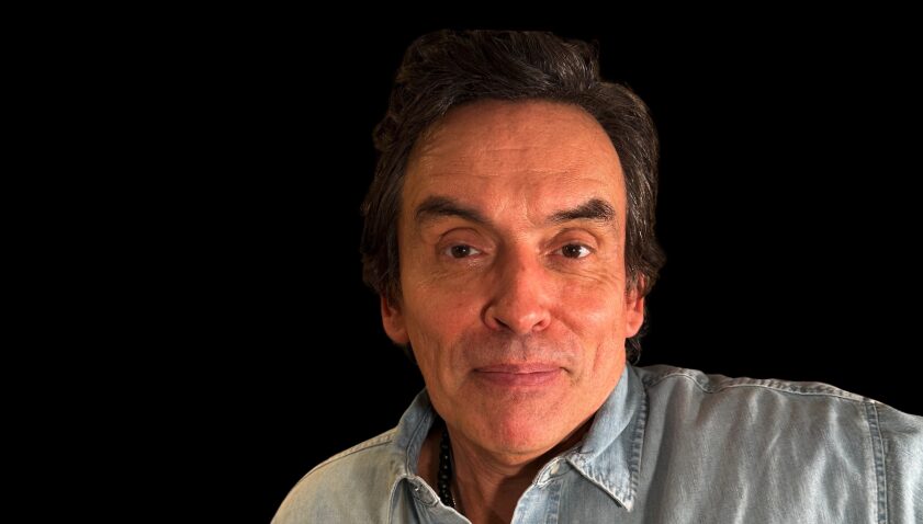 Epstein Progresivizmus Miro Šimonič otvorene o dnešnom stave sveta. Sťahujú sa Slováci preč? Ako sa žije v západnom svete?