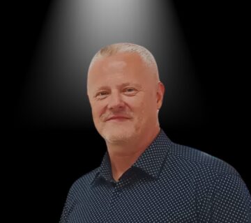 Keď smrť otvorí dvere k talentu Príbeh muža, ktorého COVID zmenil na nepoznanie  Trvalé následky po covide Premena k talentu  Maroš Wirth