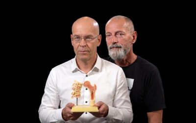 Kosti nebolia, až kým nepríde zlomenina. Prečo riešiť osteoporózu včas. Tichý zlodej kostí, osteoporóza. MUDr. Juraj Štekláč a Róbert Jung